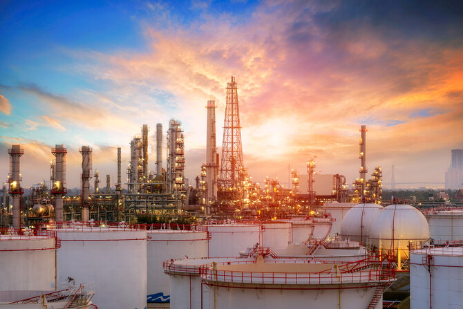 Stainless steel chemical reactor in industrial production setting